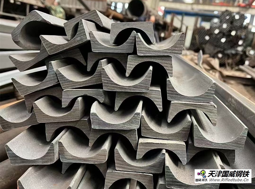 水冷壁槽型鋼\55×24 L=550㎜\F002BGL003B151\15CrMo\哈爾濱鍋爐廠