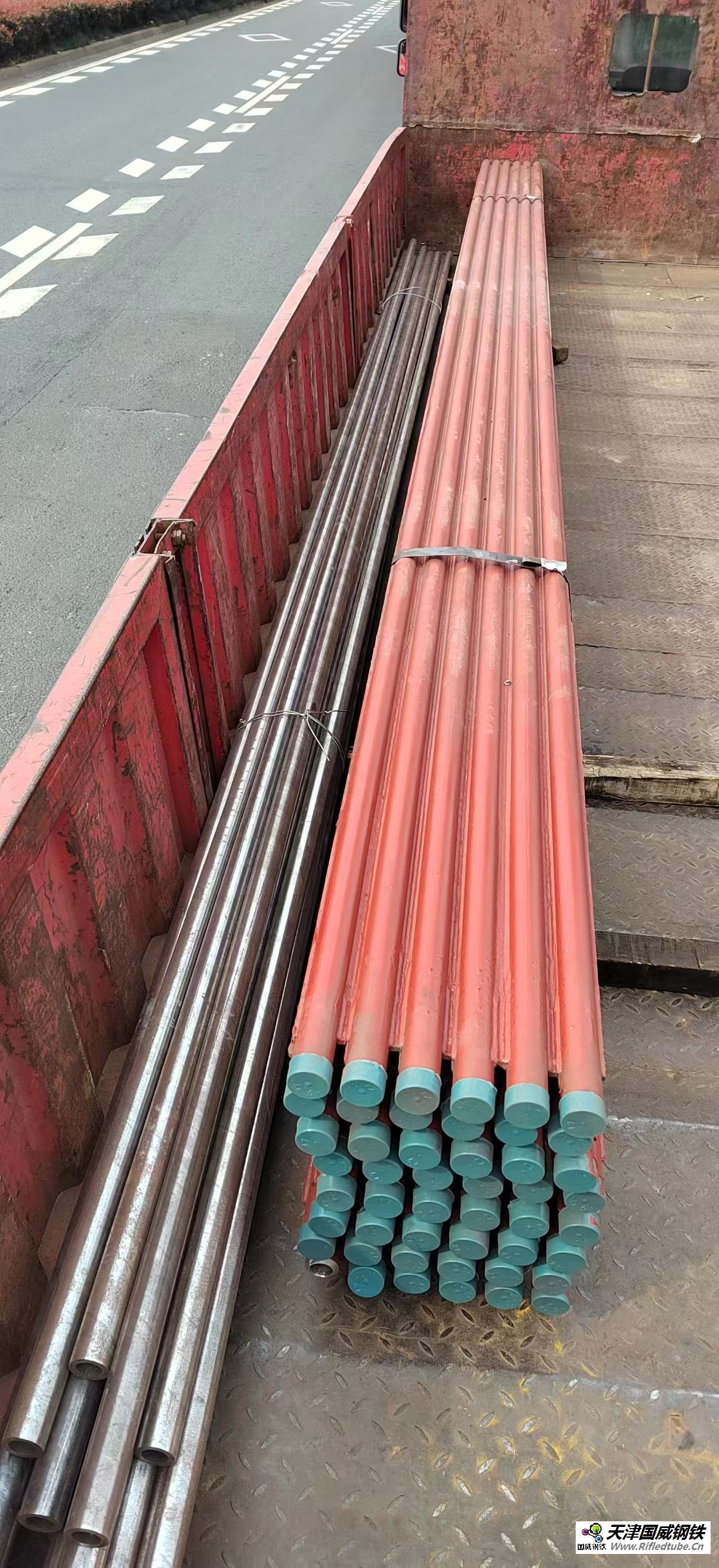 水冷壁管屏 | SA213-T12 管子Φ41.3*6.9鰭片：扁鋼 6.4*12.7